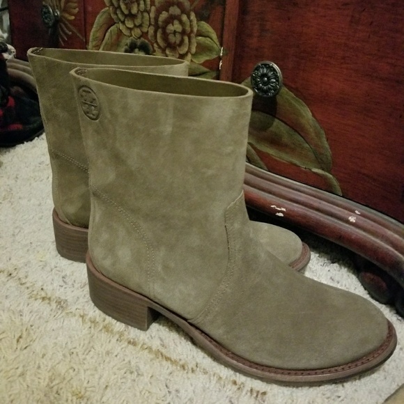 Tory Burch Siena Bootie in River Rock - Picture 3 of 4